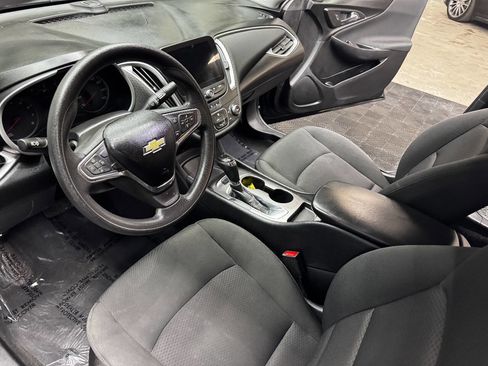Used 2020 Chevrolet Malibu LS w/ LPO, Convenience Package 1 image 30