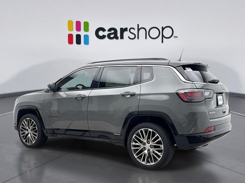 Used 2023 Jeep Compass Limited w/ Elite Group AWD/4WD image 3