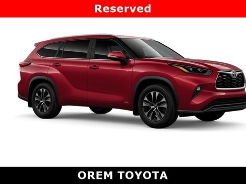 New 2026 Toyota Highlander XLE image 14