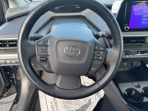 Used 2023 Toyota Prius LE FWD image 15