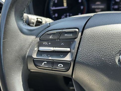 Used 2021 Hyundai Kona SEL Plus image 16