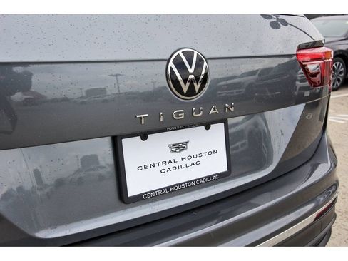 Used 2022 Volkswagen Tiguan S w/ IQ.Drive Package FWD image 28