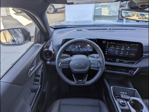 New 2026 Chevrolet Equinox RS w/ Safety and Technology Package image 3