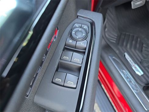 Certified 2025 GMC Sierra 1500 AT4 w/ AT4 Premium Package image 17