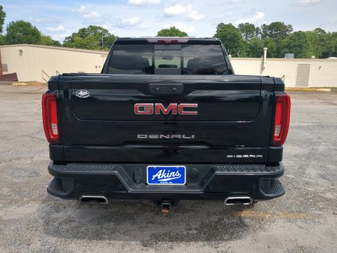 Used 2022 GMC Sierra 1500 Denali w/ Denali Reserve Package AWD/4WD image 4