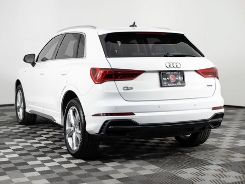 Used 2021 Audi Q3 2.0T Premium Plus w/ Premium Plus Package AWD/4WD image 5