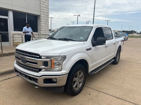 Used 2018 Ford F150 XLT w/ Equipment Group 302A Luxury AWD/4WD image 1