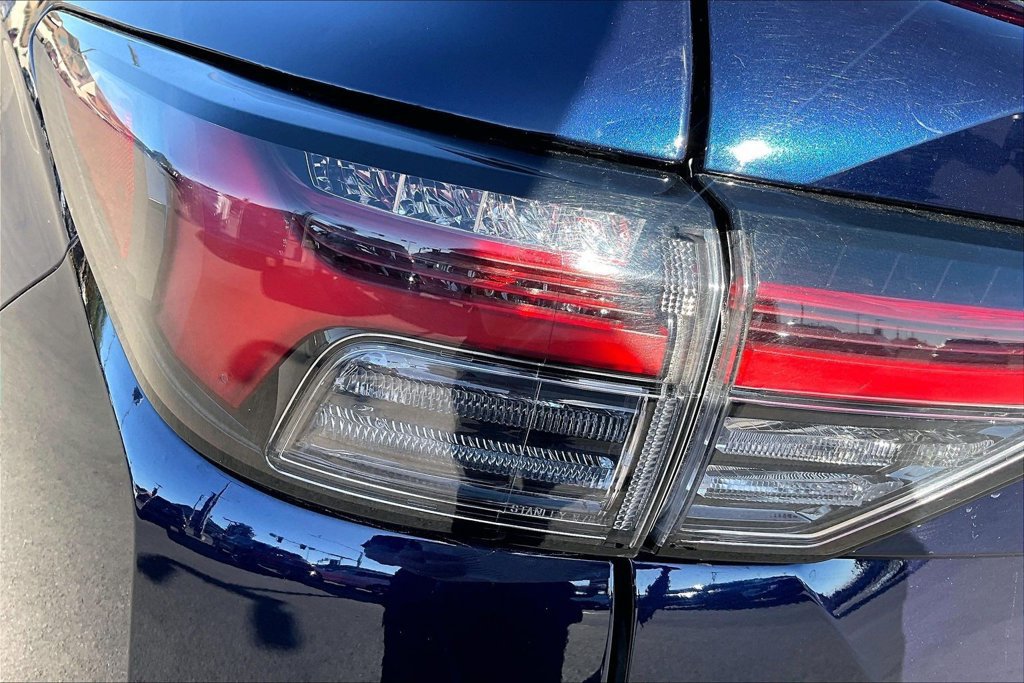 Used 2025 Mitsubishi Outlander SE AWD/4WD image 30