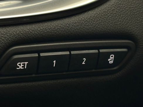 Used 2020 Buick Enclave Avenir w/ Avenir Technology Package image 41