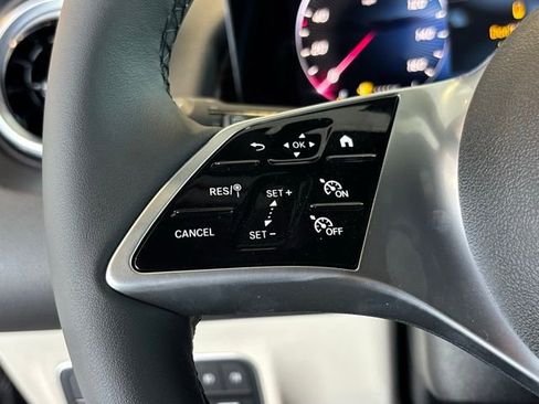 New 2026 Mercedes-Benz GLB 250 4MATIC image 19