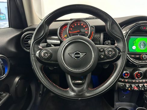 Used 2019 MINI Cooper S w/ Storage Package image 43