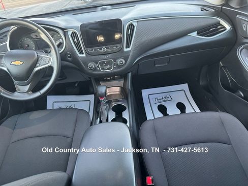 Used 2023 Chevrolet Malibu RS image 13