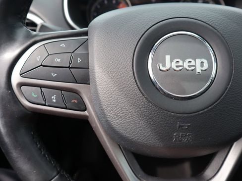 Used 2021 Jeep Cherokee Limited image 20