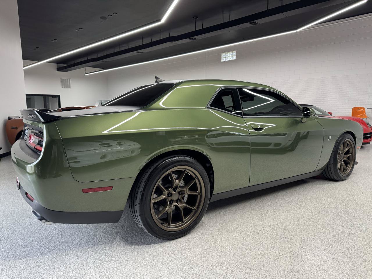 Used 2020 Dodge Challenger R/T Scat Pack RWD image 17