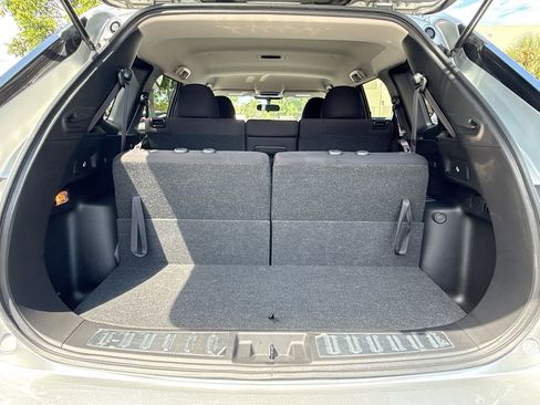 Used 2024 Mitsubishi Outlander ES FWD image 26
