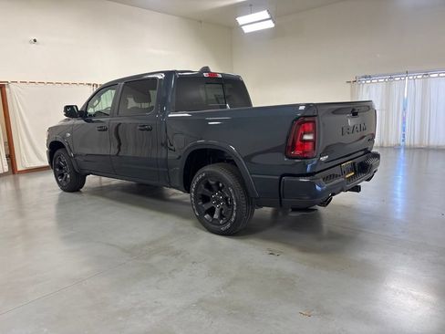 New 2026 RAM 1500 Big Horn AWD/4WD image 6
