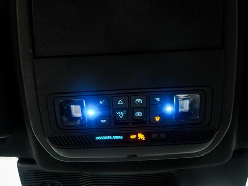 Used 2022 Ford Explorer ST image 27