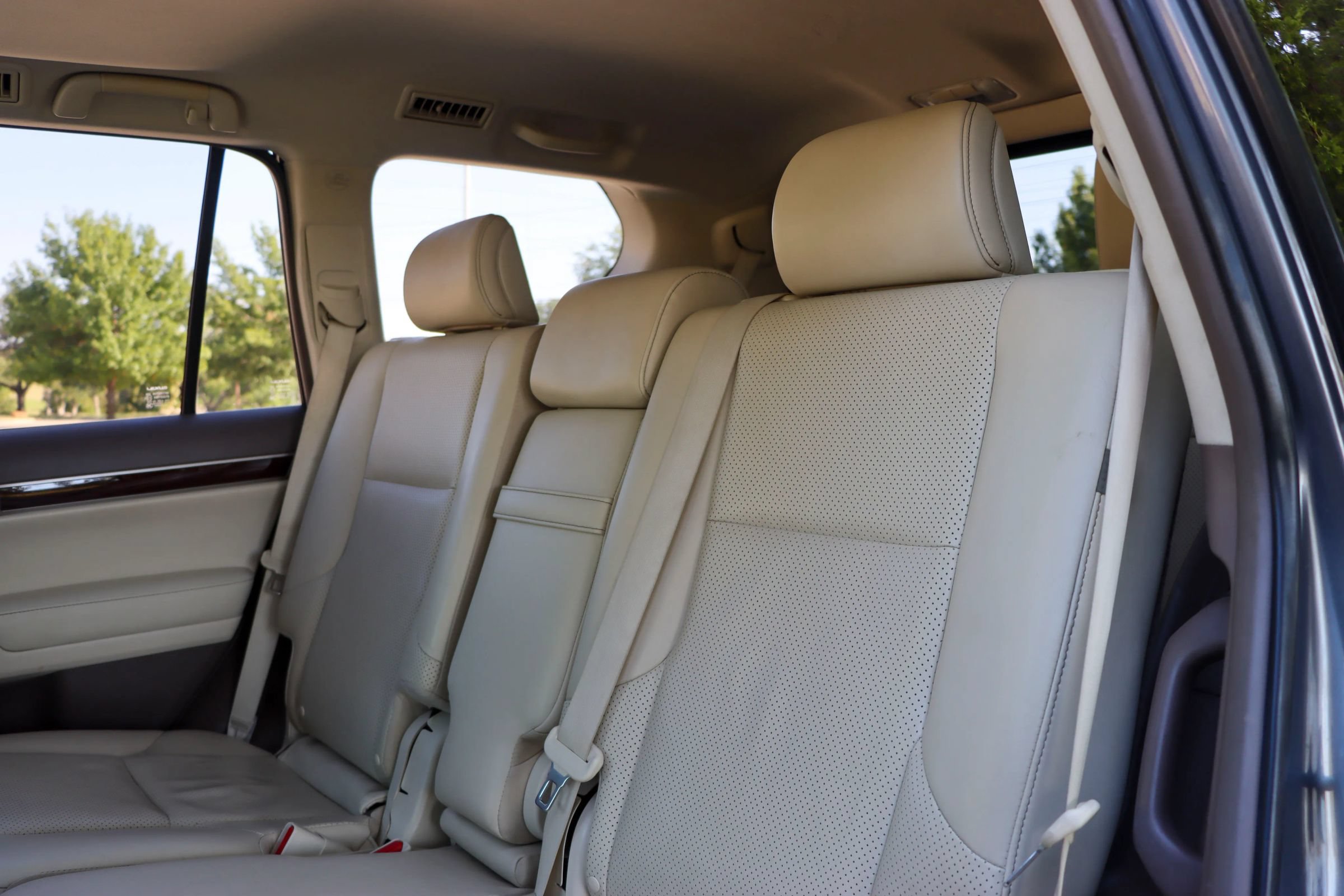 Used 2015 Lexus GX 460 Luxury AWD/4WD image 17