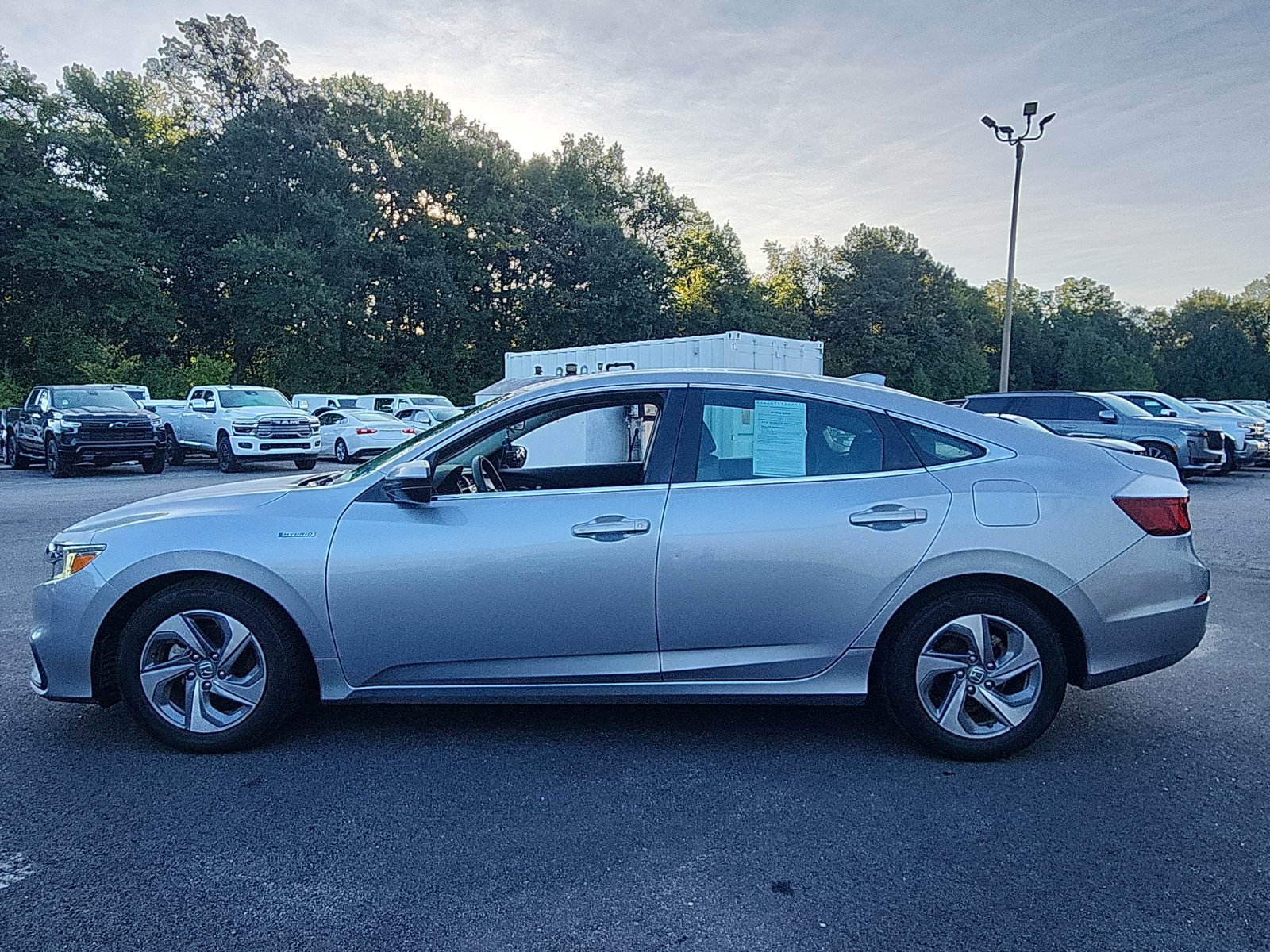 Used 2020 Honda Insight EX image 2