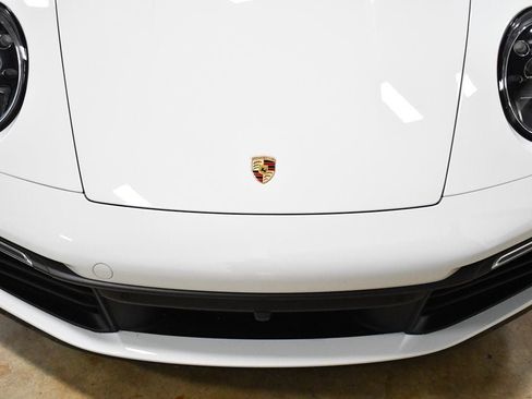 Used 2021 Porsche 911 Carrera S RWD image 3