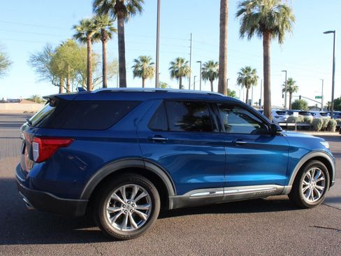 Used 2020 Ford Explorer Limited RWD image 5