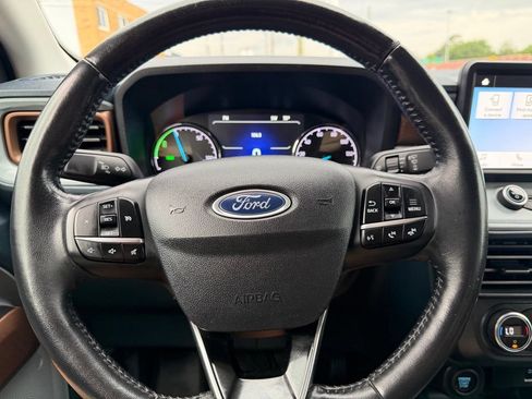 Used 2022 Ford Maverick Lariat FWD image 27