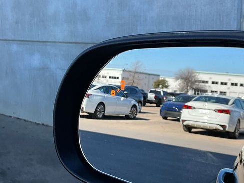 Used 2025 Kia Soul LX w/ LX Technology Package image 18