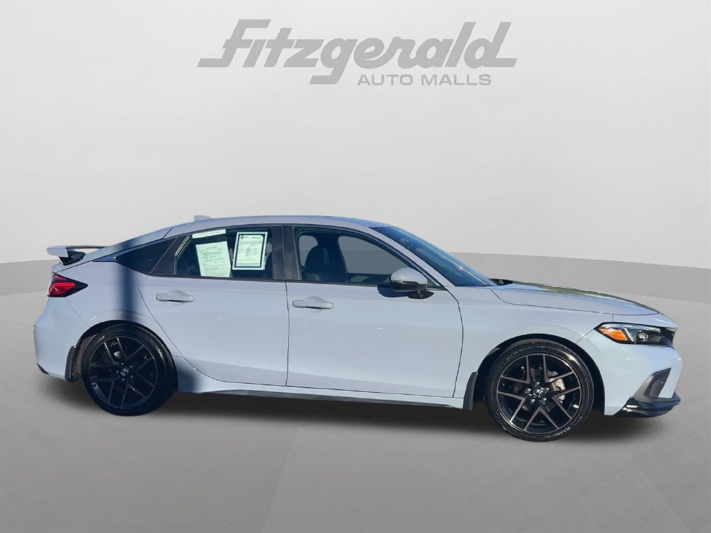 Used 2023 Honda Civic Sport Touring image 9
