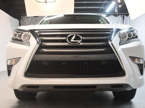 Used 2018 Lexus GX 460 Premium w/ Premium Package AWD/4WD image 14