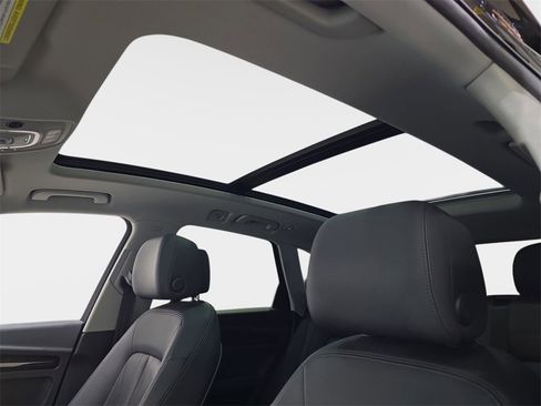 Used 2020 Audi Q5 2.0T Premium Plus w/ Premium Plus Package image 27