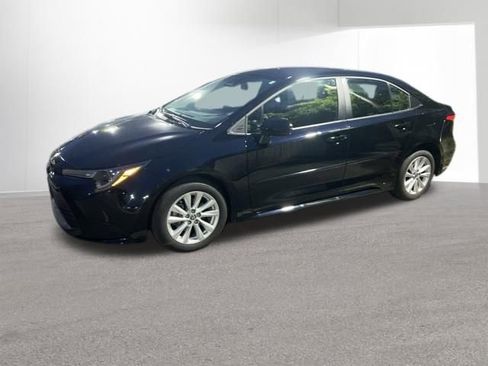 Certified 2024 Toyota Corolla LE FWD image 2