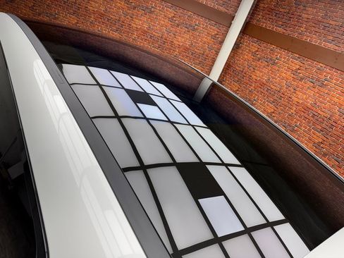 New 2026 BMW iX xDrive60 w/ Premium Package image 26