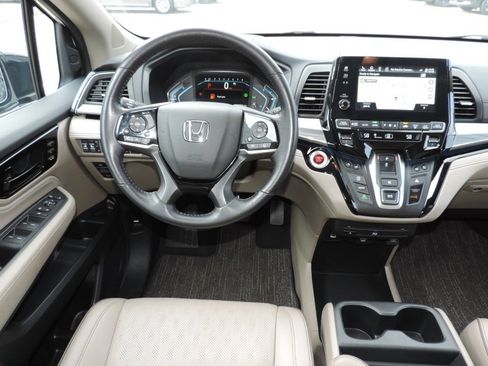Used 2024 Honda Odyssey Elite image 23