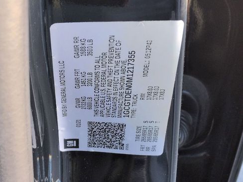 Used 2021 Chevrolet Colorado Z71 w/ Z71 Midnight Edition image 11