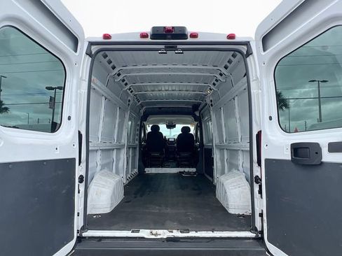 Used 2023 RAM ProMaster 2500 FWD image 33