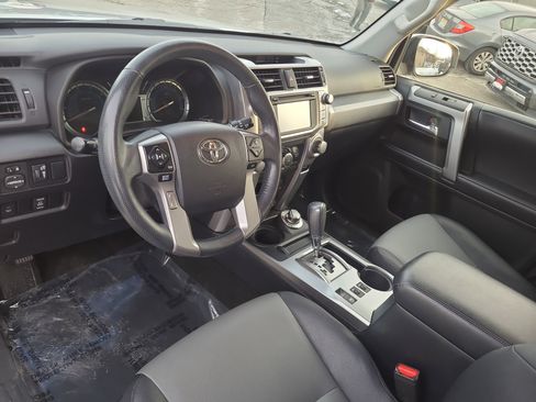 Certified 2018 Toyota 4Runner SR5 Premium image 15