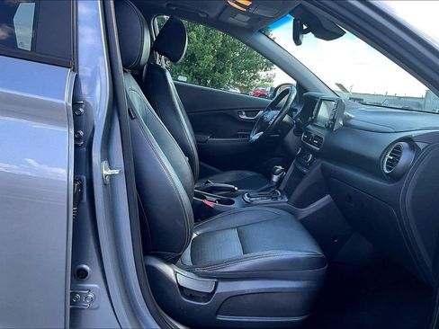 Used 2021 Hyundai Kona Ultimate w/ Cargo Package AWD/4WD image 7