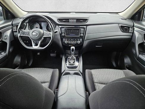 Used 2020 Nissan Rogue SV AWD/4WD image 16
