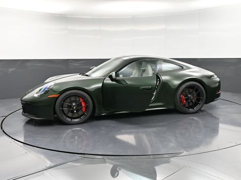 New 2026 Porsche 911 Carrera GTS image 37