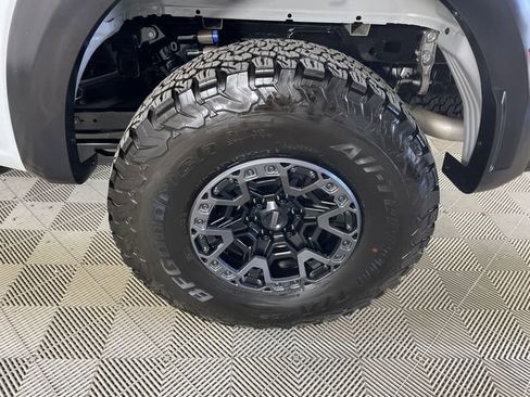 Certified 2024 Ford F150 Raptor w/ Equipment Group 803A Raptor R AWD/4WD image 21