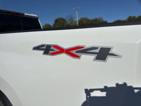 Used 2024 Chevrolet Silverado 2500 LTZ w/ LTZ Premium Package image 33