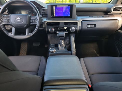 Used 2024 Toyota Tacoma SR5 AWD/4WD image 16