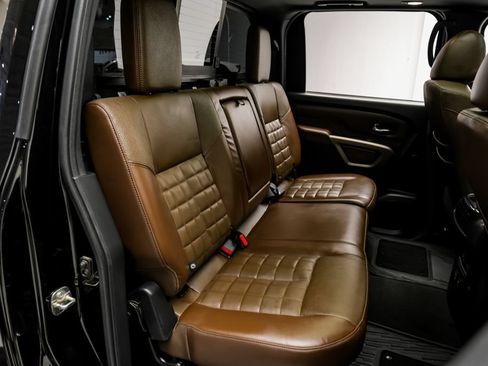 Used 2020 Nissan Titan Platinum Reserve w/ Moonroof Package AWD/4WD image 42