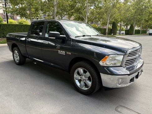 Used 2017 RAM 1500 Big Horn AWD/4WD image 6
