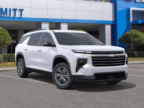 New 2026 Chevrolet Traverse LT w/ Enhanced Driving Package FWD image 7