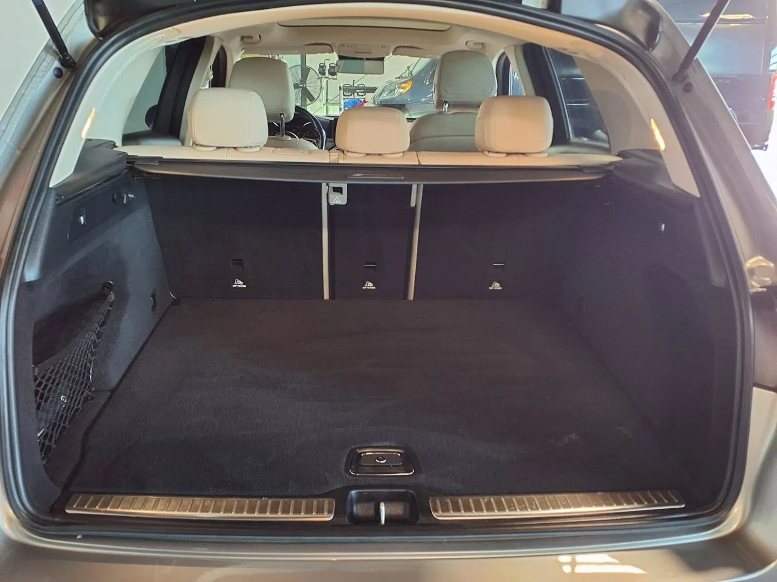 Used 2022 Mercedes-Benz GLC 300 4MATIC image 7