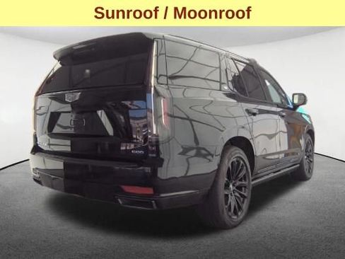 Used 2021 Cadillac Escalade Sport w/ Driver Assist Tech Package AWD/4WD image 5