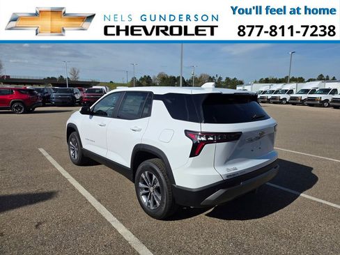 New 2026 Chevrolet Equinox LT w/ Convenience Package II AWD/4WD image 5