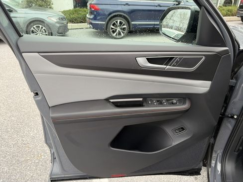 New 2026 Volkswagen Atlas Peak Edition AWD/4WD image 10