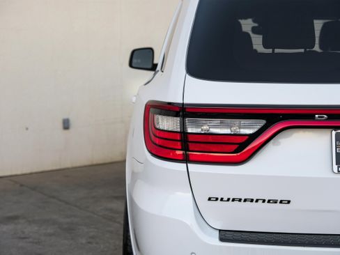 Used 2018 Dodge Durango R/T w/ Blacktop Package image 52